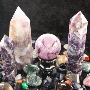 CRYSTALS - AGATES - SPHERES OHHHH MY